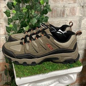 NIB Men’s Fila Midland Athletic Hiking Shoe Brown Boutique NIB Men’s Fila Midland Athletic Hiking Shoe Brown Boutique